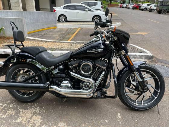 HARLEY-DAVIDSON SPORT GLIDE 